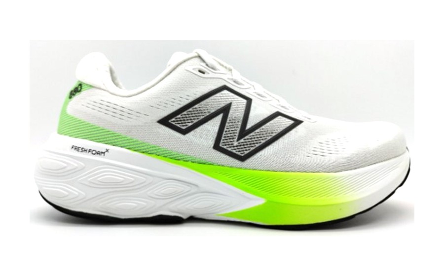 New Balance 880v15, vista lateral