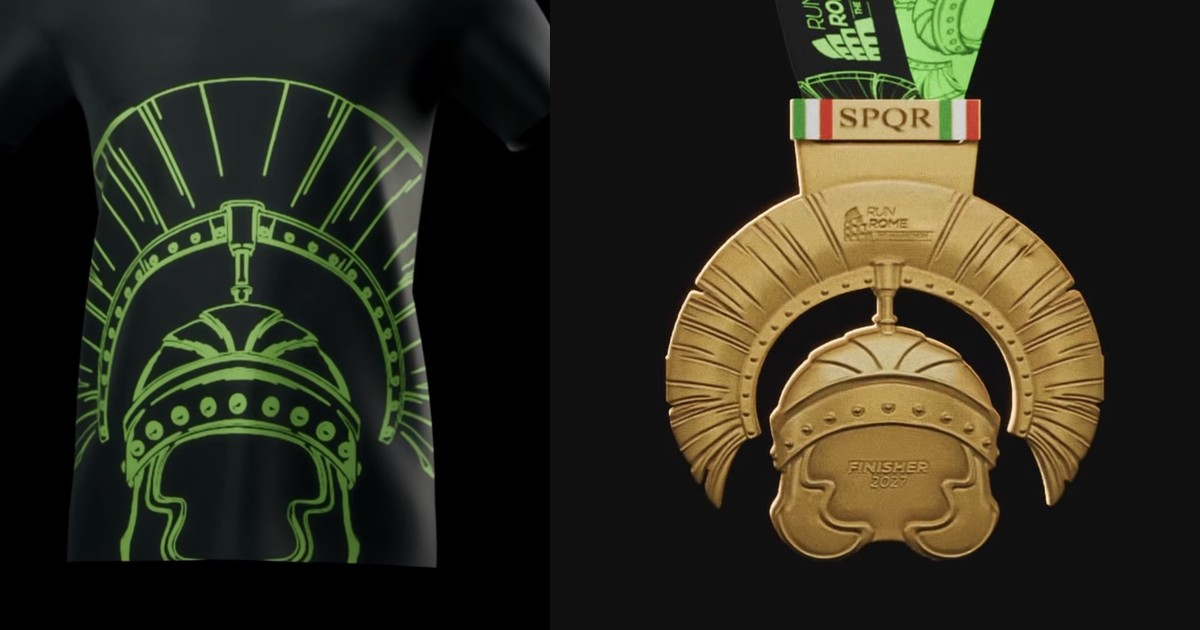 La camiseta negra con el casco de centurión en verde y, a la derecha, la medalla dorada con forma de casco de la Run Rome The Marathon 2027