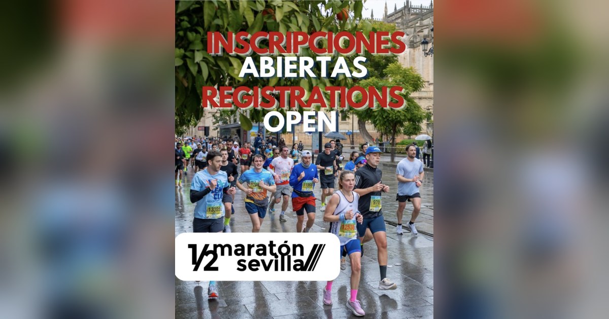 Cartel de inscripciones abiertas del Medio Maratón de Sevilla, con corredores bajo la lluvia ante la Catedral
